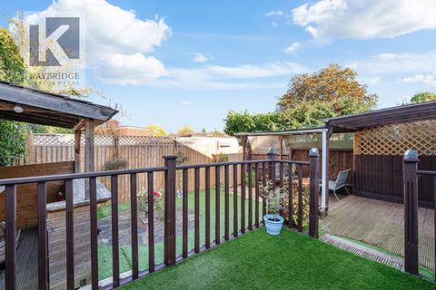 1 Ewell By Pass, Epsom, KT17 2PZ
