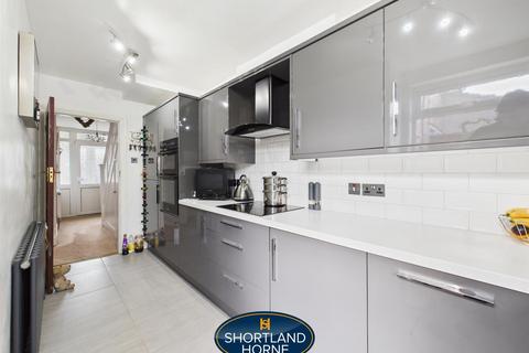 3 bedroom end of terrace house for sale, Hartland Avenue, Wyken, Coventry, CV2 3ES