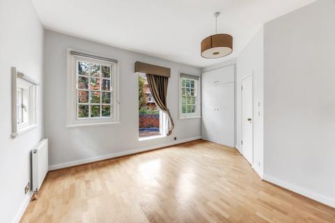3 bedroom flat to rent, Wedderburn Road, Hampstead, NW3