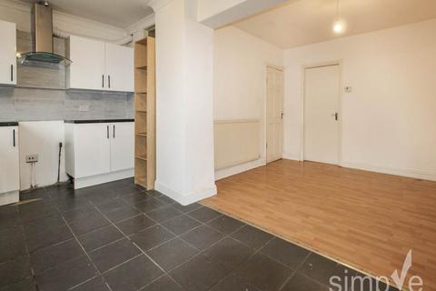 4 bedroom house to rent, Marlow Gardens, Hayes , Middlesex