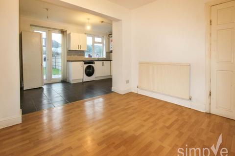 4 bedroom house to rent, Marlow Gardens, Hayes , Middlesex