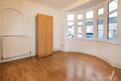 4 bedroom house to rent, Marlow Gardens, Hayes , Middlesex