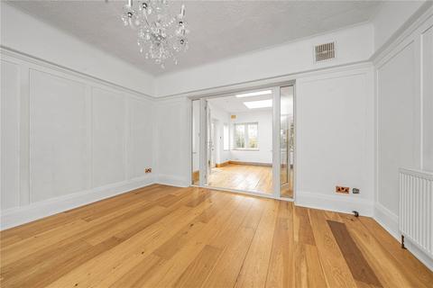 3 bedroom detached house for sale, Sutton Road, Hounslow