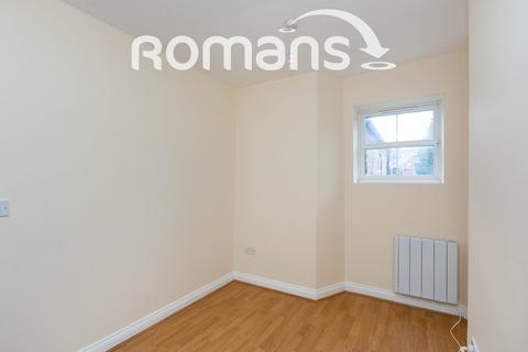 undefined, Camberley, GU15