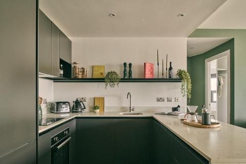 undefined, Lea Bridge Road, London E10