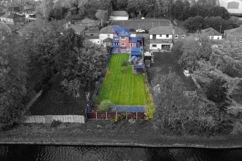 undefined, Sandersons Croft, Leigh