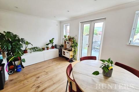 40 Woburn Road, Carshalton, SM5 1RT