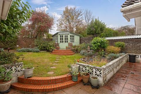 2 bedroom detached bungalow for sale, Church Close, Lancing