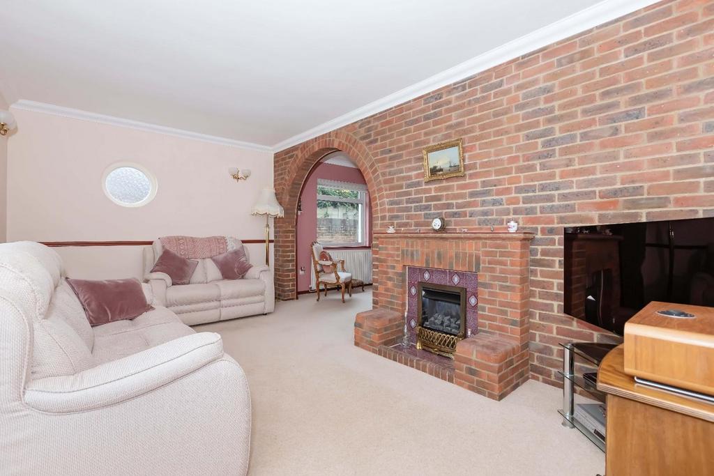 Chruch Close 6.jpg