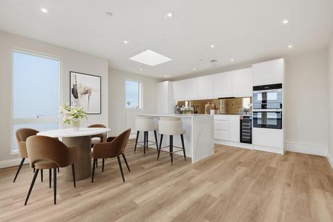 undefined, Novella, Chigwell
