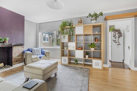 undefined, Avondale Avenue, Staines-upon-Thames, TW18