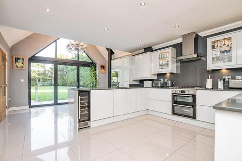 5 bedroom detached house for sale, Kenilworth Road, Balsall Common