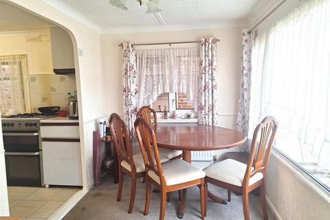 undefined, Harveys Nurseries, Emmer Green, Reading