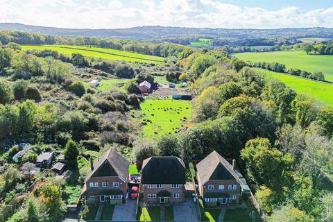 6 bedroom detached house for sale, Doleham Close, Guestling
