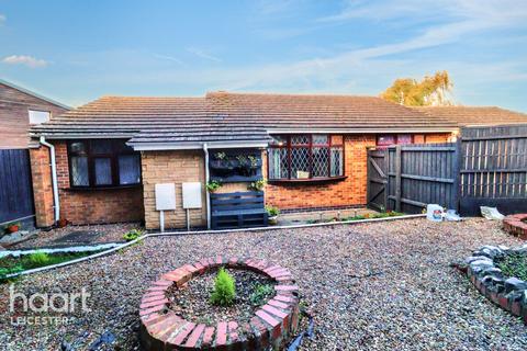 3 bedroom bungalow for sale, Ainsdale Road, Leicester