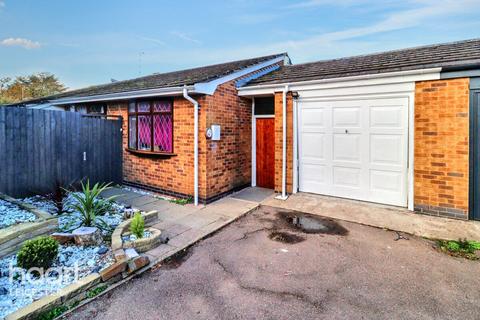 3 bedroom bungalow for sale, Ainsdale Road, Leicester