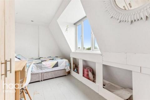 undefined, Hornsey Road, LONDON