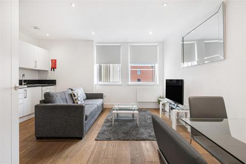 undefined, The Forbury, Reading, RG1