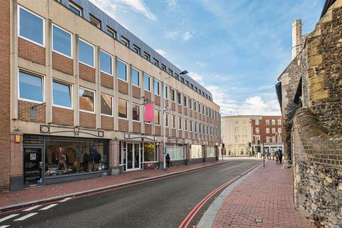 undefined, The Forbury, Reading, RG1