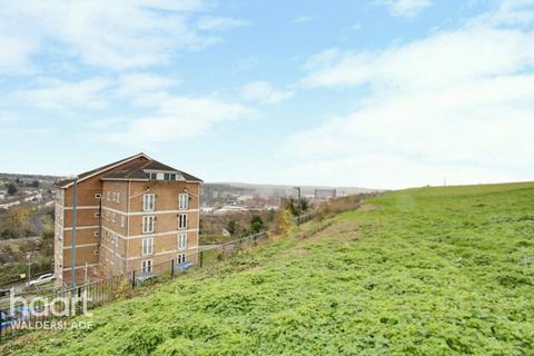 1 bedroom apartment for sale, Longhill Avenue, Chatham