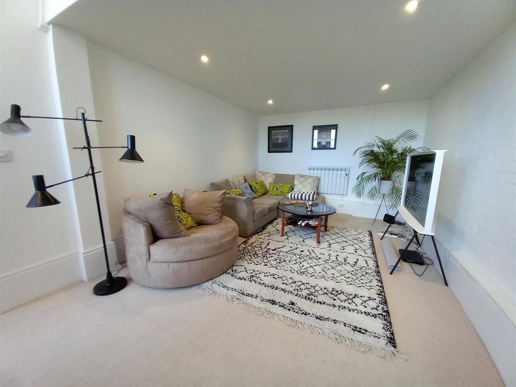 Apartment 12 Lounge 1.jpg