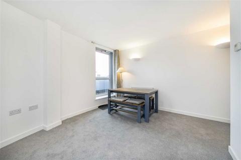 1 bedroom flat for sale, Cable Street, London E1W