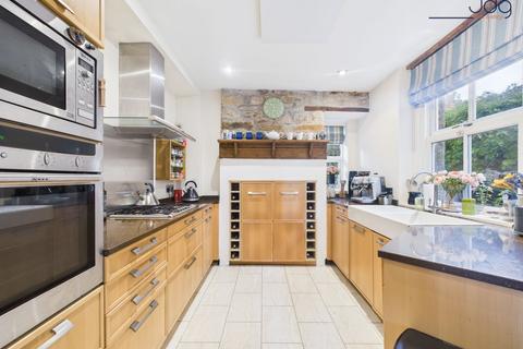 undefined, Lindow Square, Lancaster | Elegant Four-Bedroom Period Home on Historic Lindow Square!