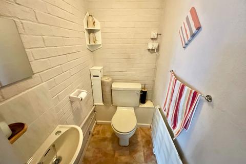 3 bedroom semi-detached house for sale, Sidlaw Close, Halesowen B63