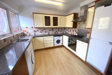 2 bedroom flat to rent, Dean Park Road, Bournemouth BH1