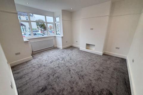 3 bedroom semi-detached house for sale, Link Way, Hornchurch, RM11