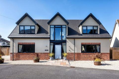 4 bedroom detached house for sale, Cascon, Upper Denbigh Road, St Asaph, Denbighshire LL17 0RW