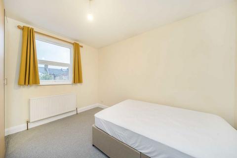 undefined, Pitcairn Road, Mitcham CR4