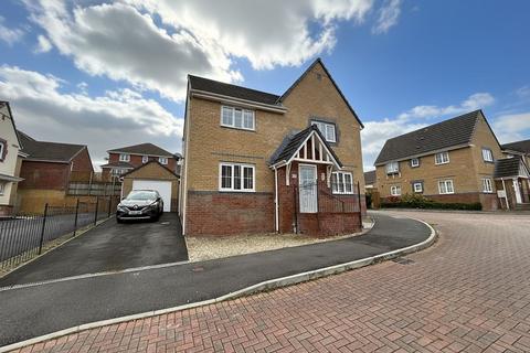 4 bedroom detached house for sale, Cae Morfa, Neath, Neath Port Talbot.