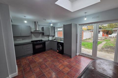 undefined, Rosemary Avenue, Hounslow, TW4