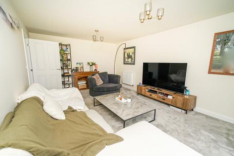 4 bedroom detached house for sale, Napier Close, Leighton Buzzard