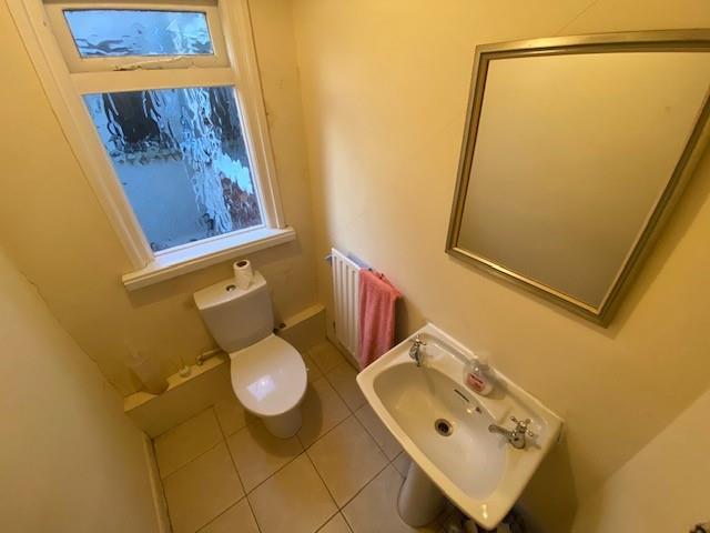 Wc.
