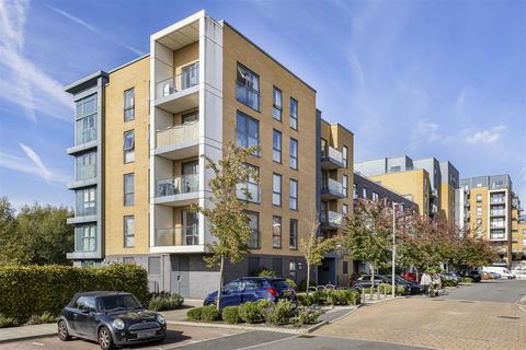 2 bedroom flat for sale, Cygnet House, Drake Way, Kennet Island