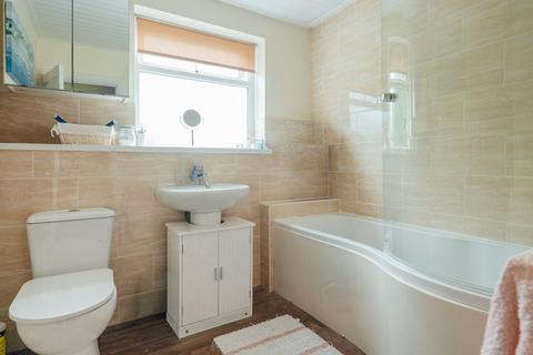 92 Broadway Grove, Worcester, WR2 5EY