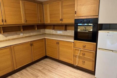 undefined, High Street, Lechlade