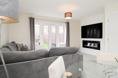 3 bedroom detached house for sale, Mandarin Way, Chesterwell, CO4