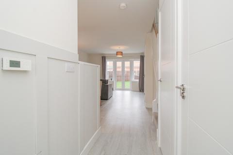 3 bedroom detached house for sale, Mandarin Way, Chesterwell, CO4