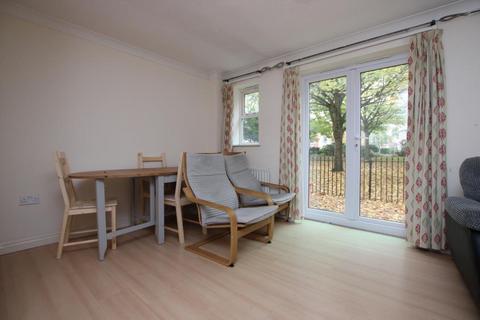 1 bedroom terraced house to rent, Lancelot Road, Bristol BS16