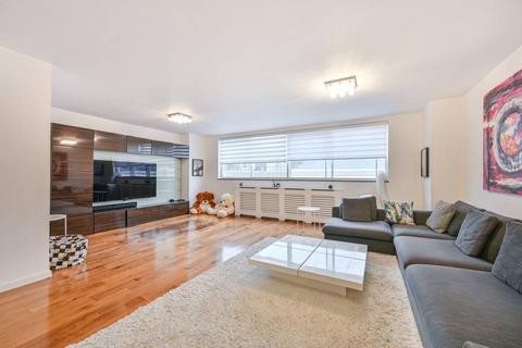 4 bedroom flat to rent, George Street, Marylebone, London, W1U