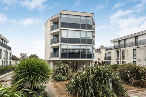 undefined, Guildford Street, Surrey KT16