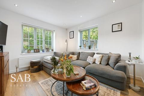 undefined, St. Ursula Road, Southall, UB1