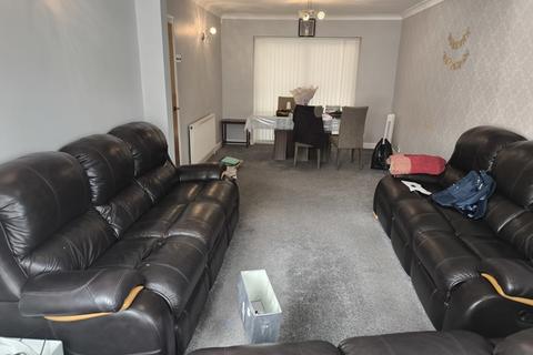 undefined, TO LET 4 BEDROOM SEMI-DETACHED HOUISE