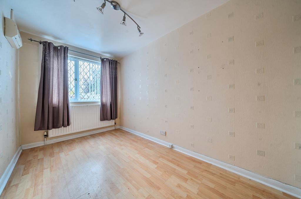 1372520-14-69022566bd644