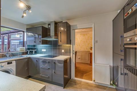 13 Eversley Grove, Sedgley, Dudley, DY3 3RF