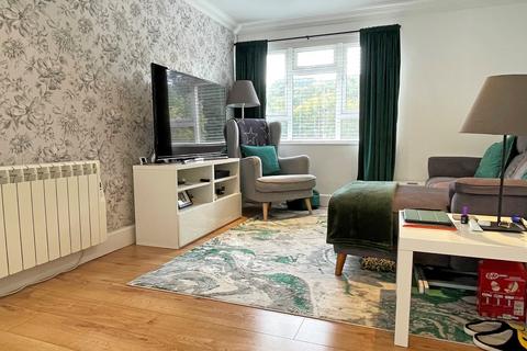 undefined, Burstead Close, Brighton BN1