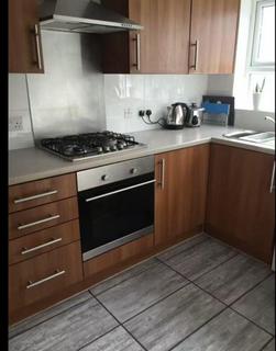 3 bedroom terraced house to rent, The Phoenix, Salford M7